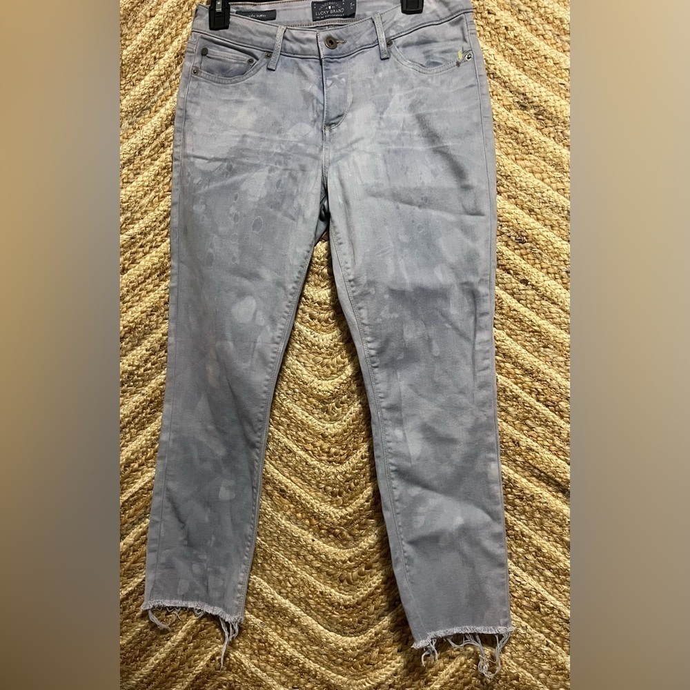Lucky Brand Women's Lolita Skinny Grey Distressed Cropped Jeans,Size 26,Great